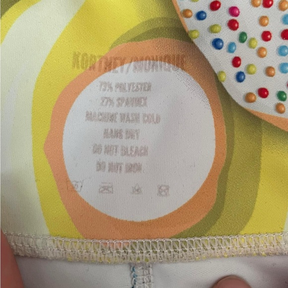 Grrrl Donut Leggings size Kortney - Picture 2 of 2